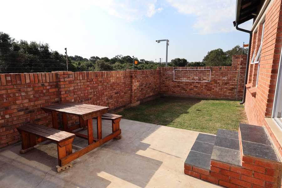 2 Bedroom Property for Sale in Beacon Bay Eastern Cape